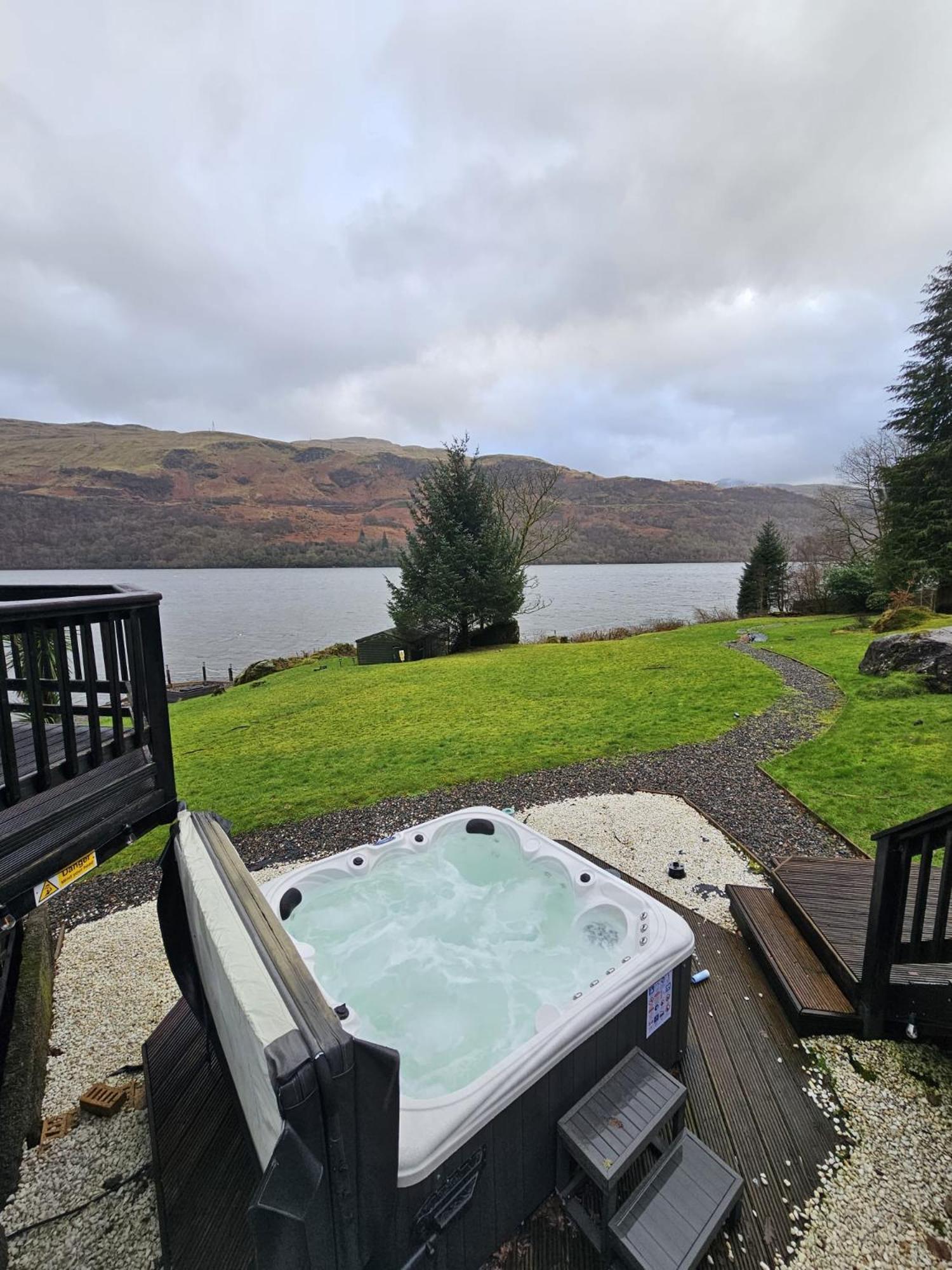 Waterside 3 Bed Cottage, Hot Tub, Sauna, Pvt Beach Arrochar Extérieur photo