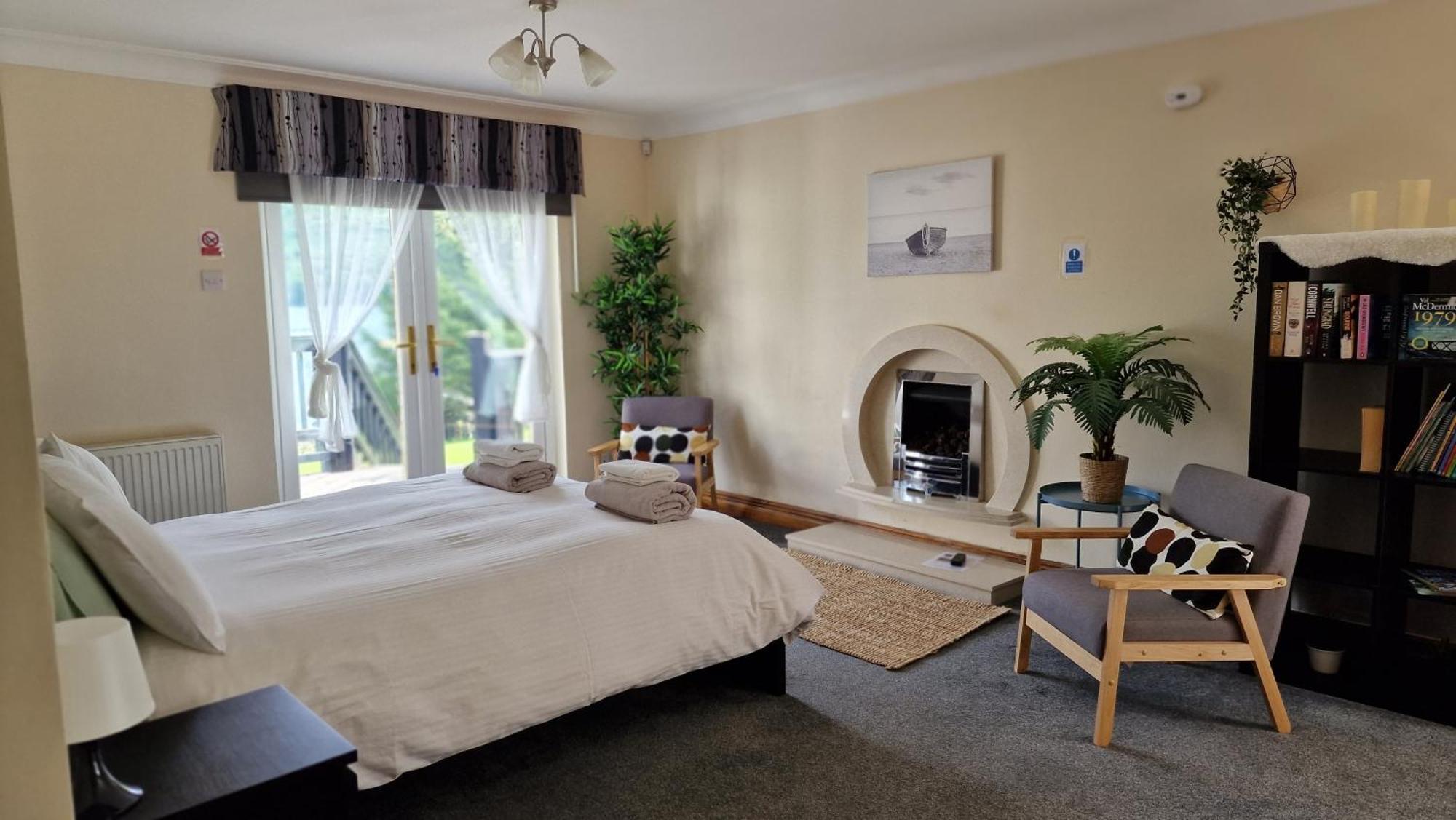 Waterside 3 Bed Cottage, Hot Tub, Sauna, Pvt Beach Arrochar Extérieur photo